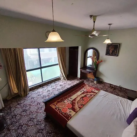 Hilltop Hotel-3