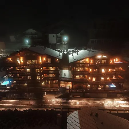La Cresta Chalet-3