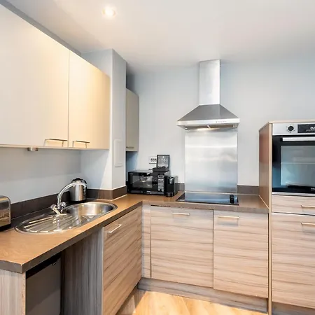 Staycity Aparthotels Edinburgh West End-3