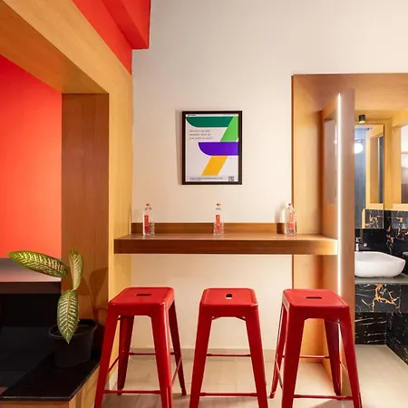 Treebo Premium Nestlay Rooms Nungambakkam-3