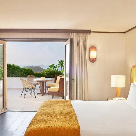 Hôtel Barrière Le Carl Gustaf St Barth-3