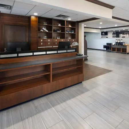 Doubletree By Hilton Manhattan, Ks-3