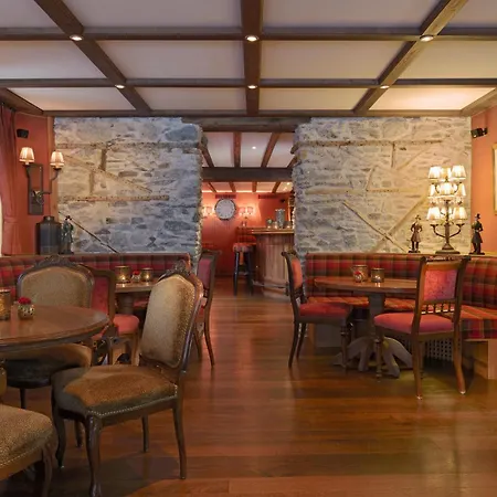 Monte Rosa Boutique Hotel-3