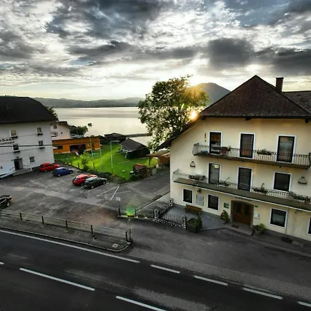Gasthof mit Seeterasse&Appartements Zur Landeroith-2