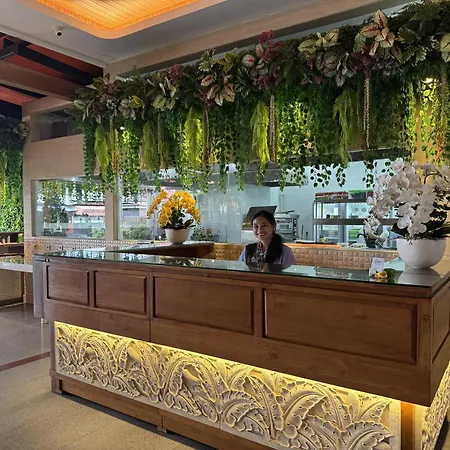 Green Garden Hotel-3