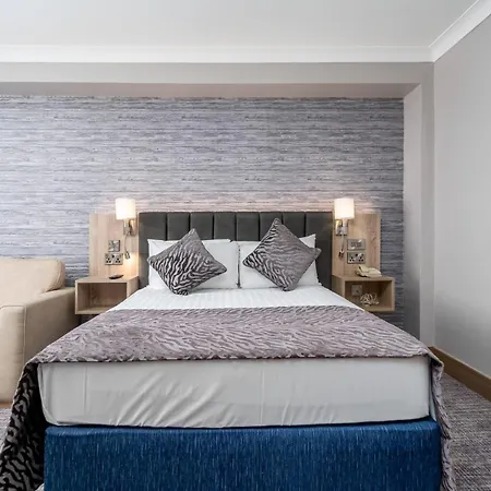 Rochestown Lodge Hotel-3