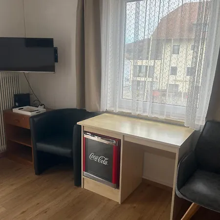 Gasthof mit Seeterasse&Appartements Zur Landeroith-3