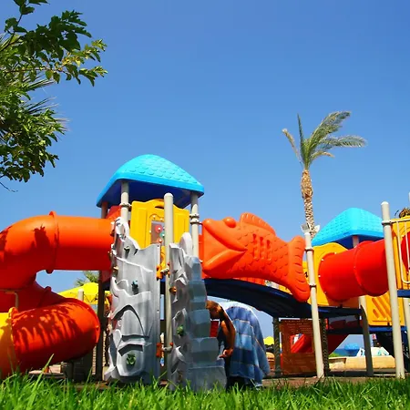 Eri Beach & Village Hotel-3