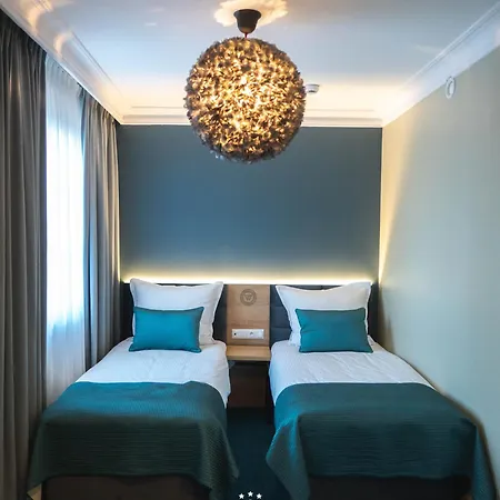 Hotel Wodnik-2