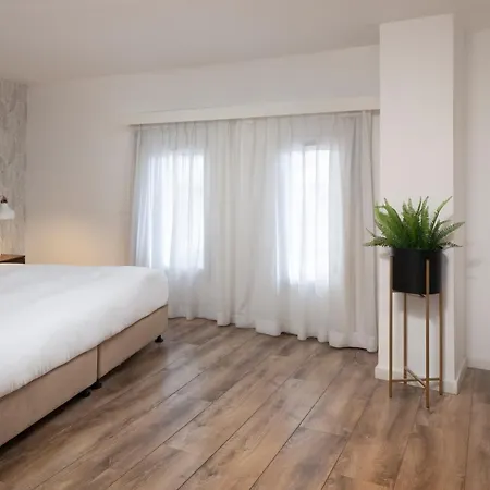 Sea Executive Suites-2