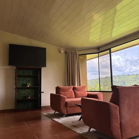 Arenal Roca Lodge & Bungalows-2