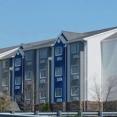 Microtel Inn & Suites By Wyndham Wheeling At The Highlands-2
