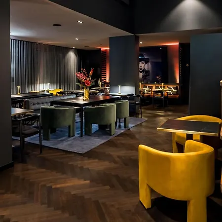 Hotel Amano Duesseldorf-2