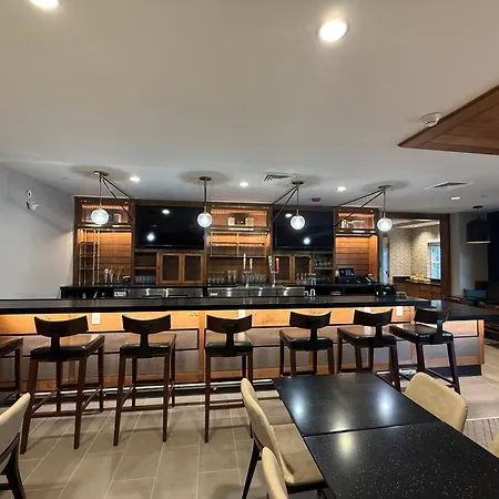 Four Points By Sheraton Bedford Manchester Airport-2