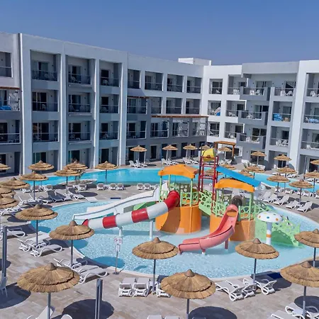Amwaj Beach Club Abu Soma-3