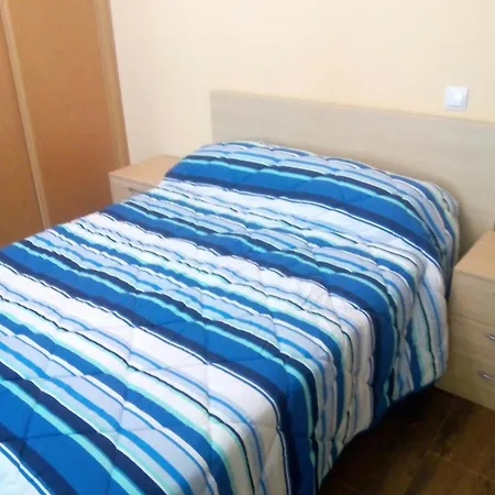 Pension Cuatro Torres-2