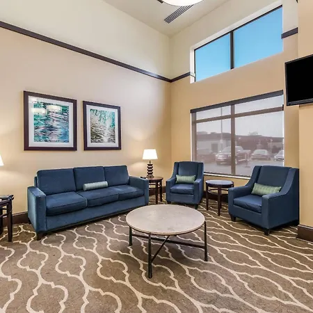 Comfort Suites Chicago O'Hare Airport-3