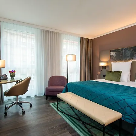 Leonardo Royal Hotel Nürnberg-3