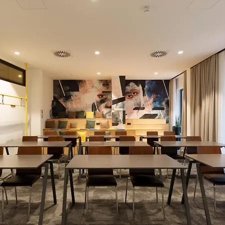 Vienna House Easy by Wyndham Berlin Potsdamer Platz-2