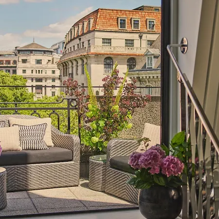 One Aldwych-2