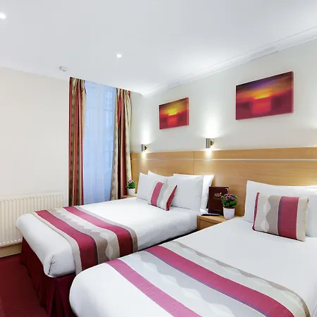 Bright Modern Flat Close To Queensway-3