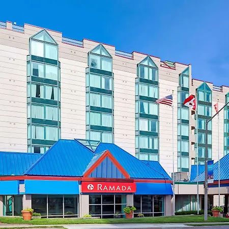 Ramada By Wyndham Niagara Falls/Fallsview-3