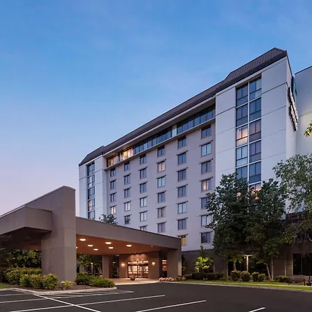 Embassy Suites By Hilton Nashville Airport-3