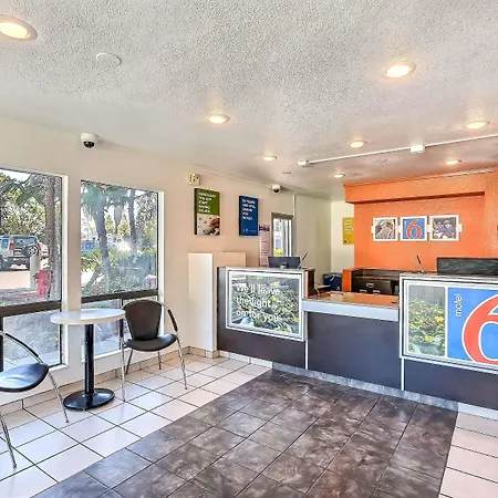 Motel 6-Oakland, Ca - Embarcadero-2