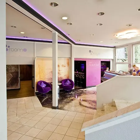 Plaza Inn Stays Design Dortmund-2