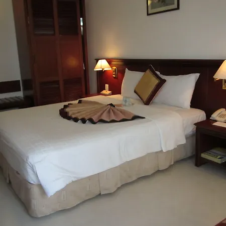 First Hotel-3
