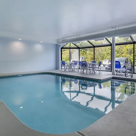 Comfort Inn & Suites Troutville-Roanoke North-3