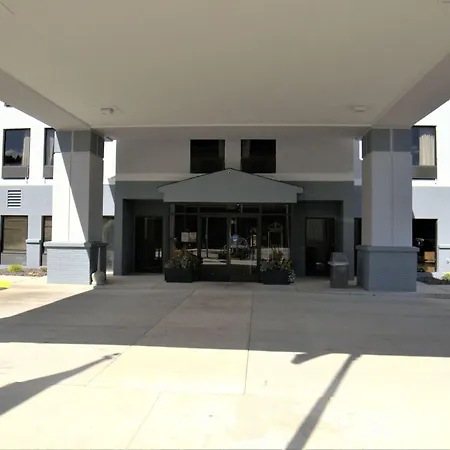 Super 8 By Wyndham Crossville Tn-3