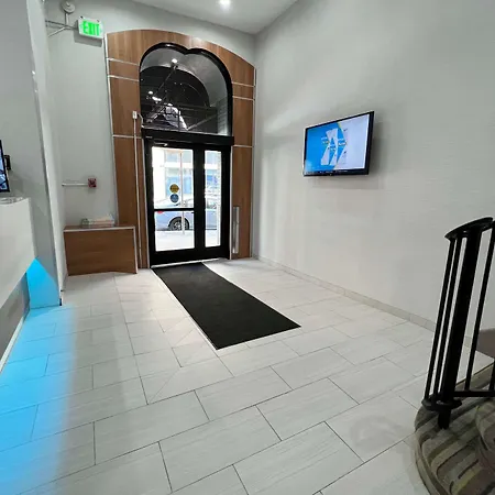 Super 8 By Wyndham San Francisco/Union Square Area-2