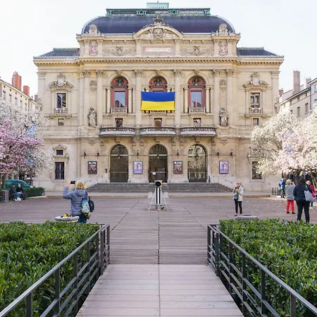 Hotel du Théatre-2