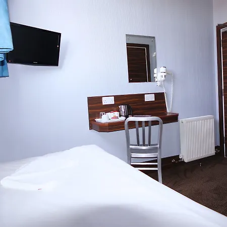 Crestfield Hotel-3