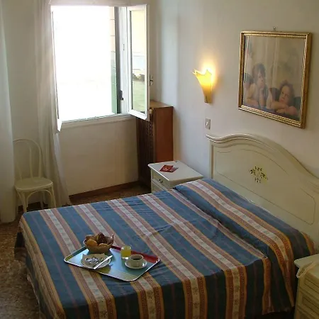 Hotel Airone-2