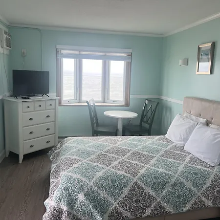 Sandy Shore Motel-2