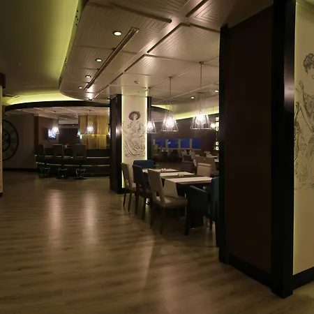 Goldcity Hotel-2