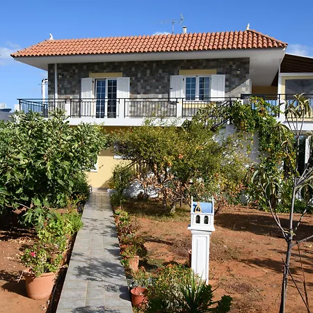 Medusa Villa-3