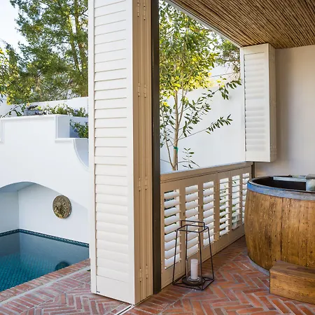 Akademie Street Boutique Hotel-3