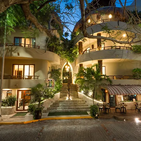 Maya Villa Condo Hotel And Beachclub-3