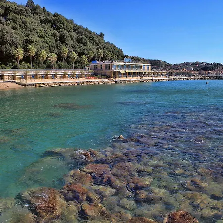 Hotel San Terenzo-2
