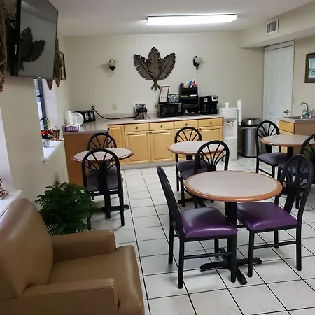 Peach Tree Inn-2