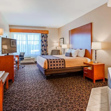 Best Western Plus Rose City Conference Inn-3