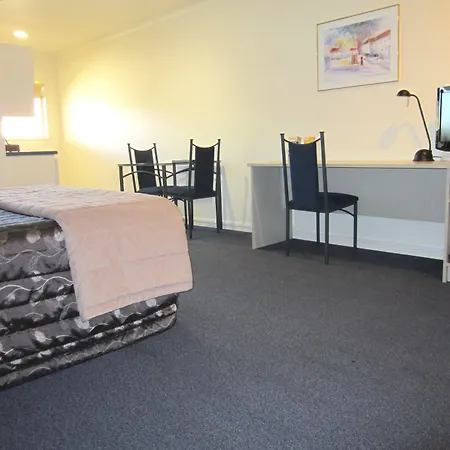Harringtons Motor Lodge-3