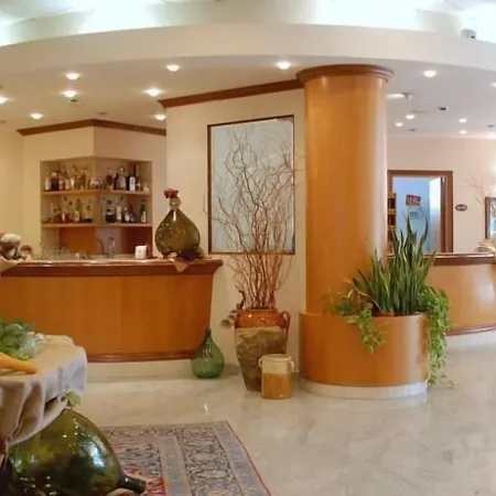 Hotel La Fenice-3