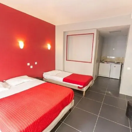 Hipotel Paris Montmartre Gare Du Nord-2