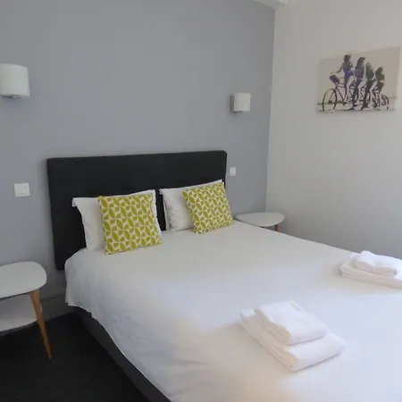Hotel De La Plage-2