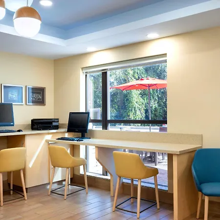 Towneplace Suites By Marriott York-3