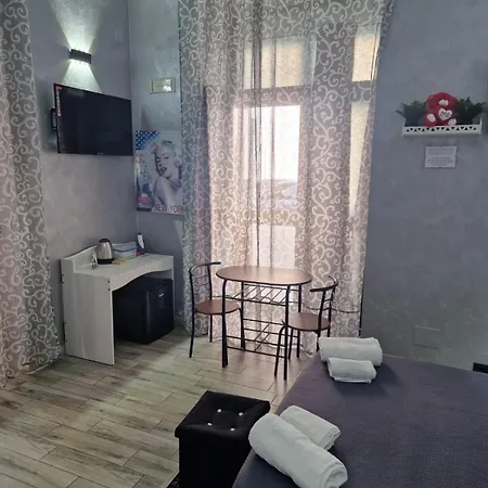 Lnd Room-2